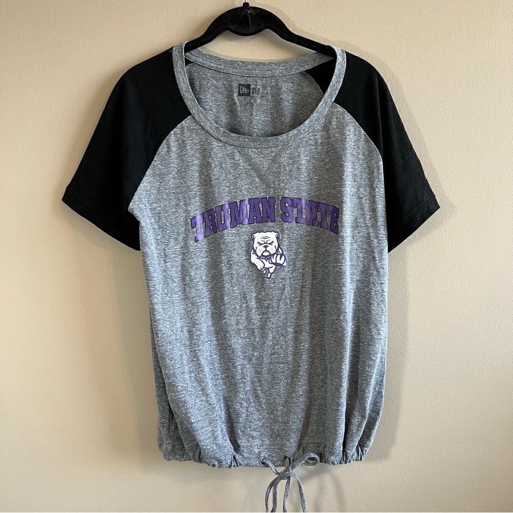 ✨ New Era Women’s Truman State University Black‎ Gray Top Medium